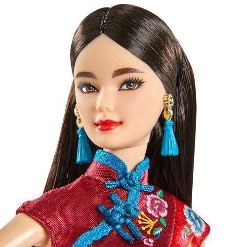 Barbie-Puppe zum Mondneujahr