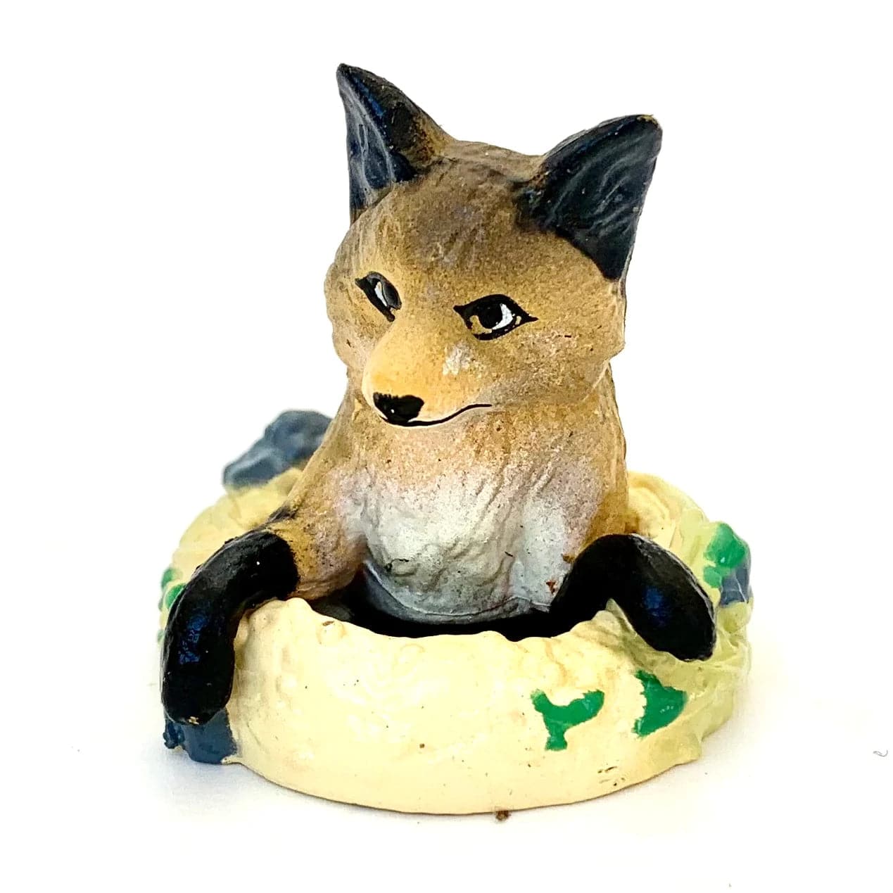 Animal in Tray Figure