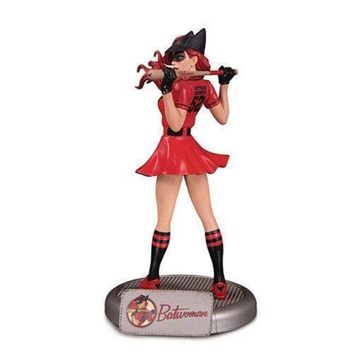 DC Bombshells Batwoman Away Uniform Variant Statue