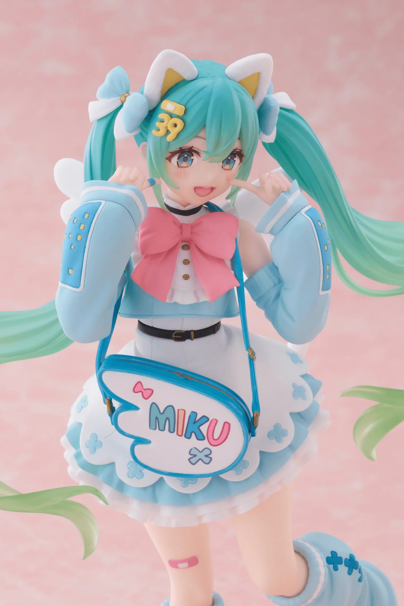 Hatsune Miku Fashion Fancy Ver. Figure - Official TAITO Collectible