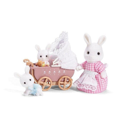 Calico Critters Connor & Kerri's Carriage Ride