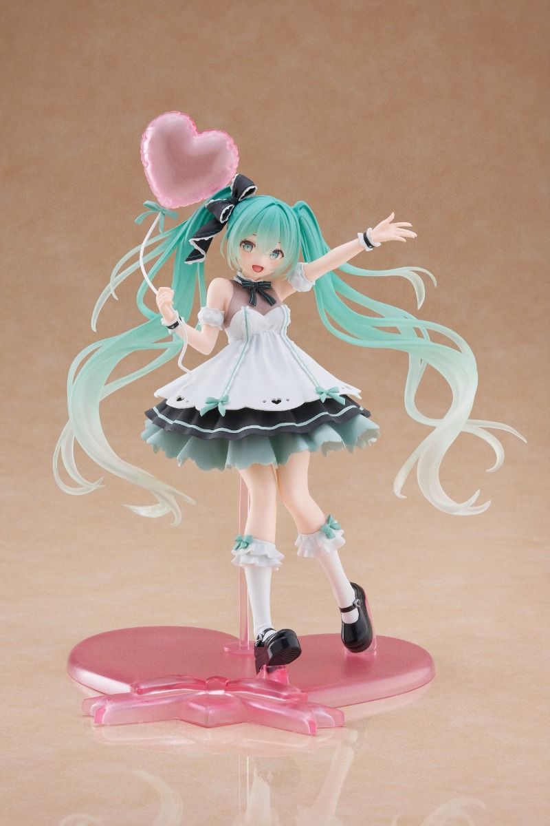Hatsune Miku Birthday 2025 Party Ver. AMP+ Figure | Official Taito
