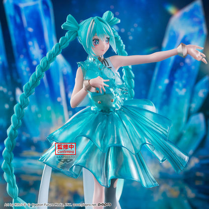 Hatsune Miku Evolve Clearluxe Emerald Gem Figure - Official Banpresto Collectible