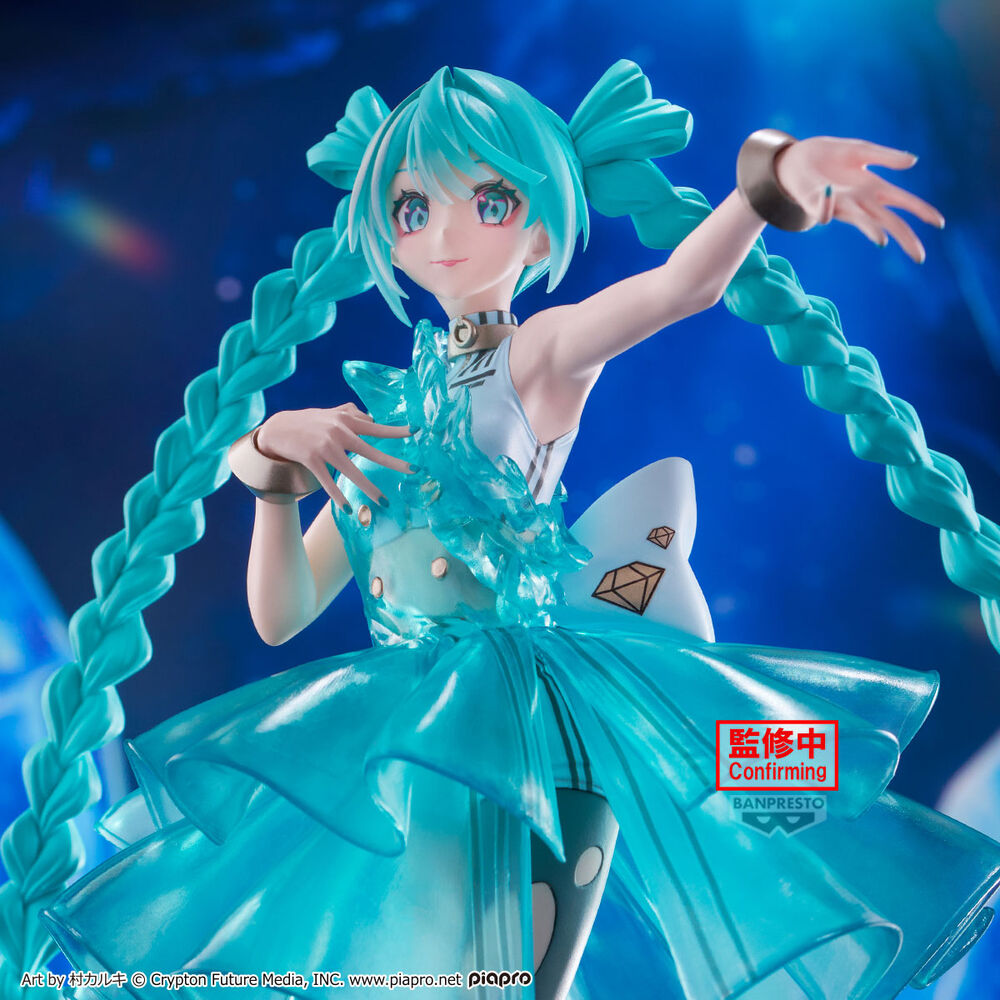 Hatsune Miku Evolve Clearluxe Emerald Gem Figure - Official Banpresto Collectible