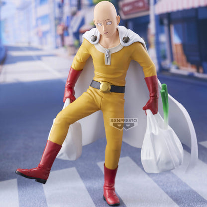 One-Punch Man Saitama Figure - One Punch Life Banpresto Premium Collectible