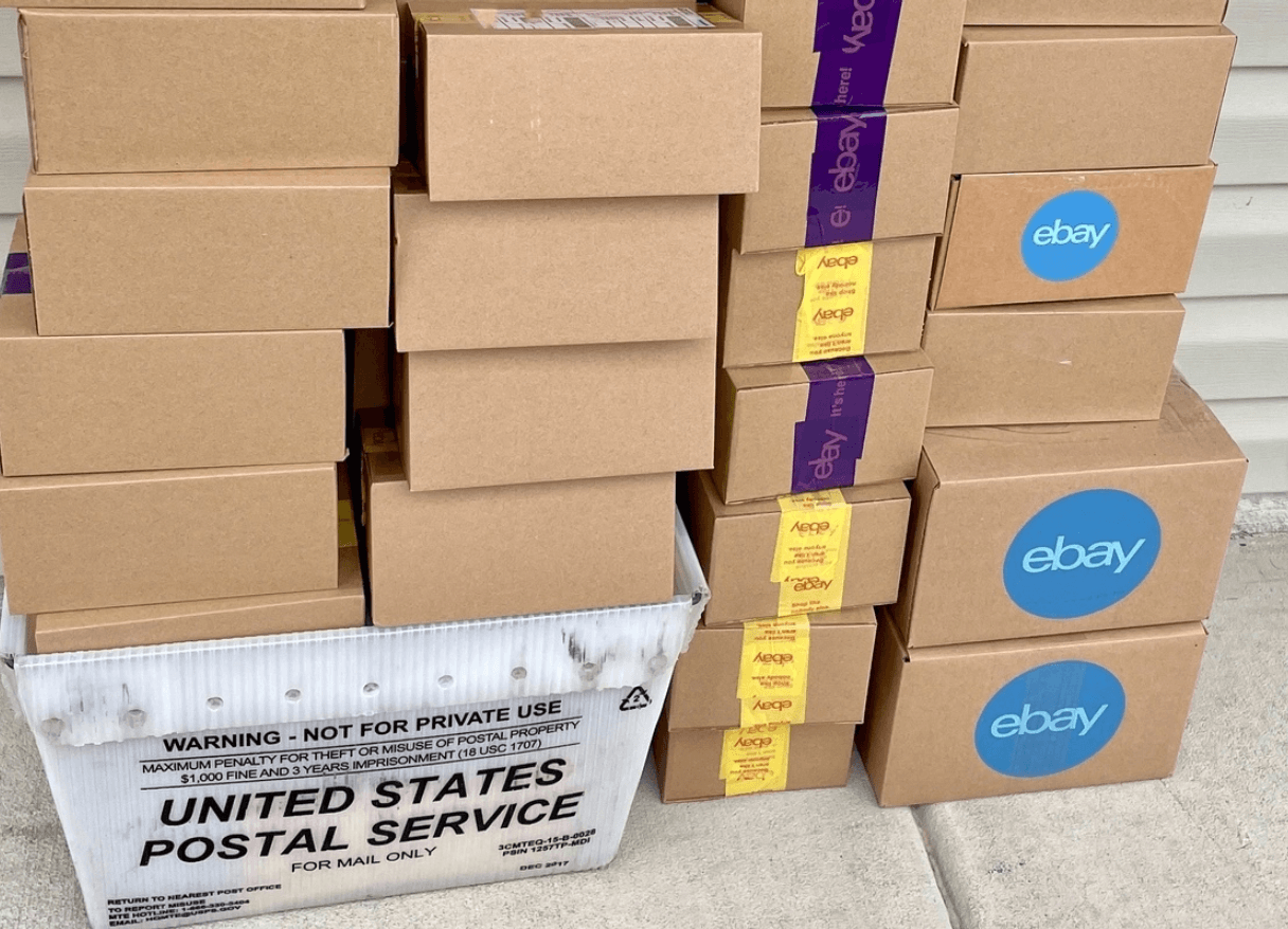 One Mystery Manga - Random Volume and Genre