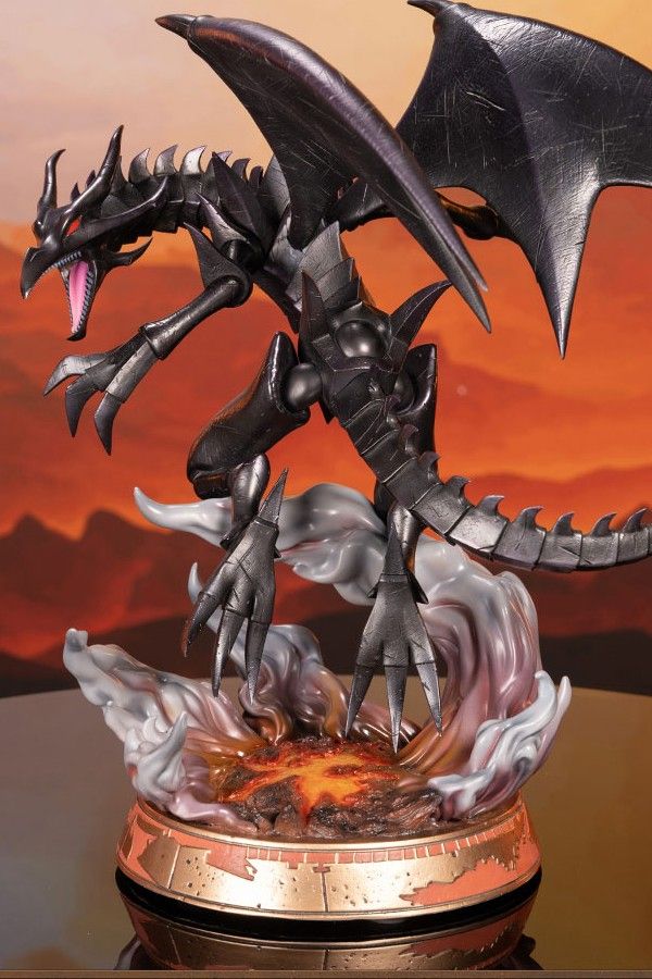 Yu-Gi-Oh! – Red-Eyes Black Dragon Black Edition Statue | First 4 Figures