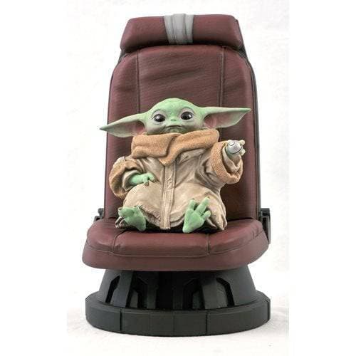 Star Wars The Mandalorian Child in Chair Statue im Maßstab 1:2