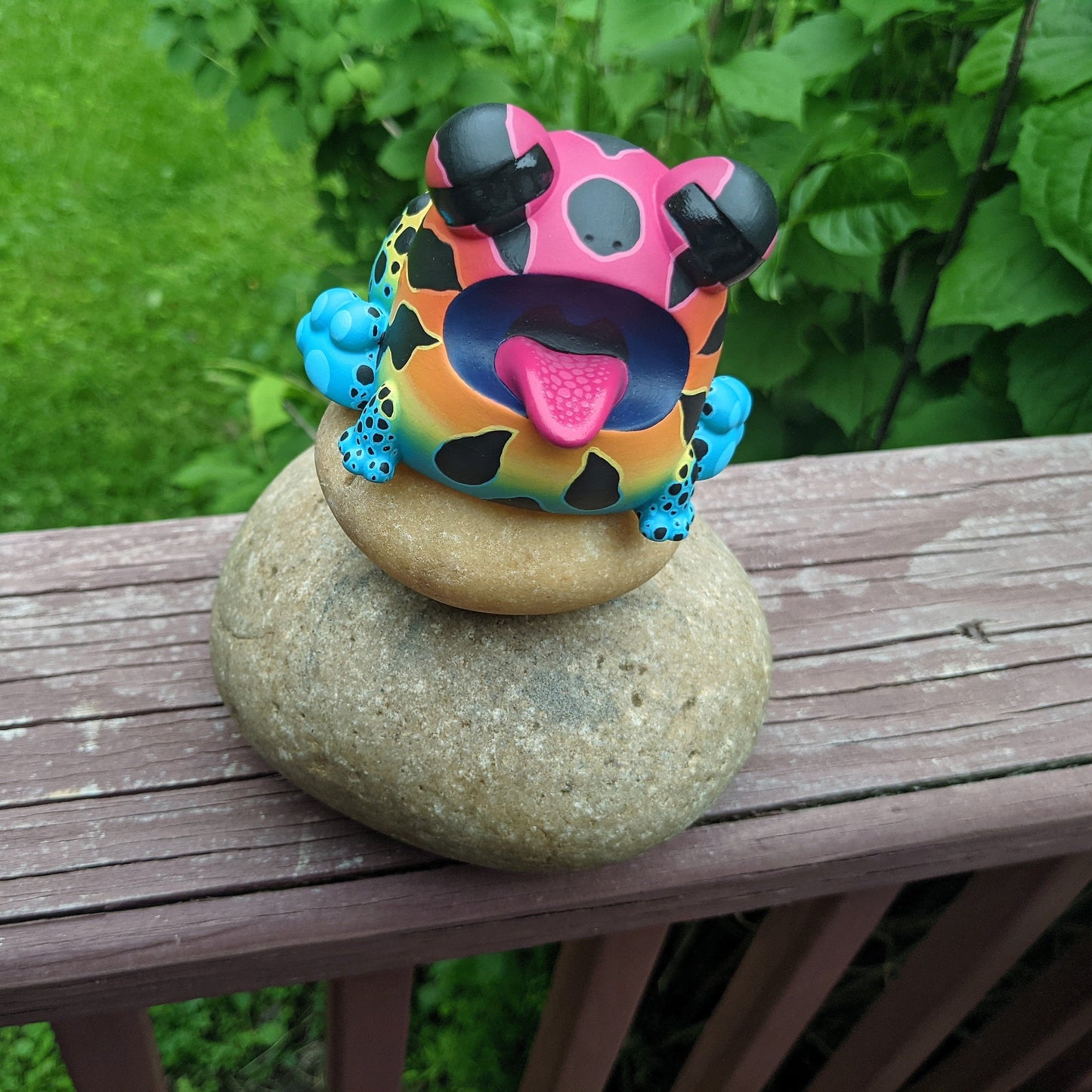 SUNS OUT BUNS OUT Custom 1 of 1 Ributt Vinyl Figure: “Rainbow Poison Dart Toad” by Kendra Thomas