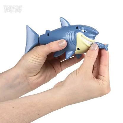 6.5" Pull-String Shark Bath Toy