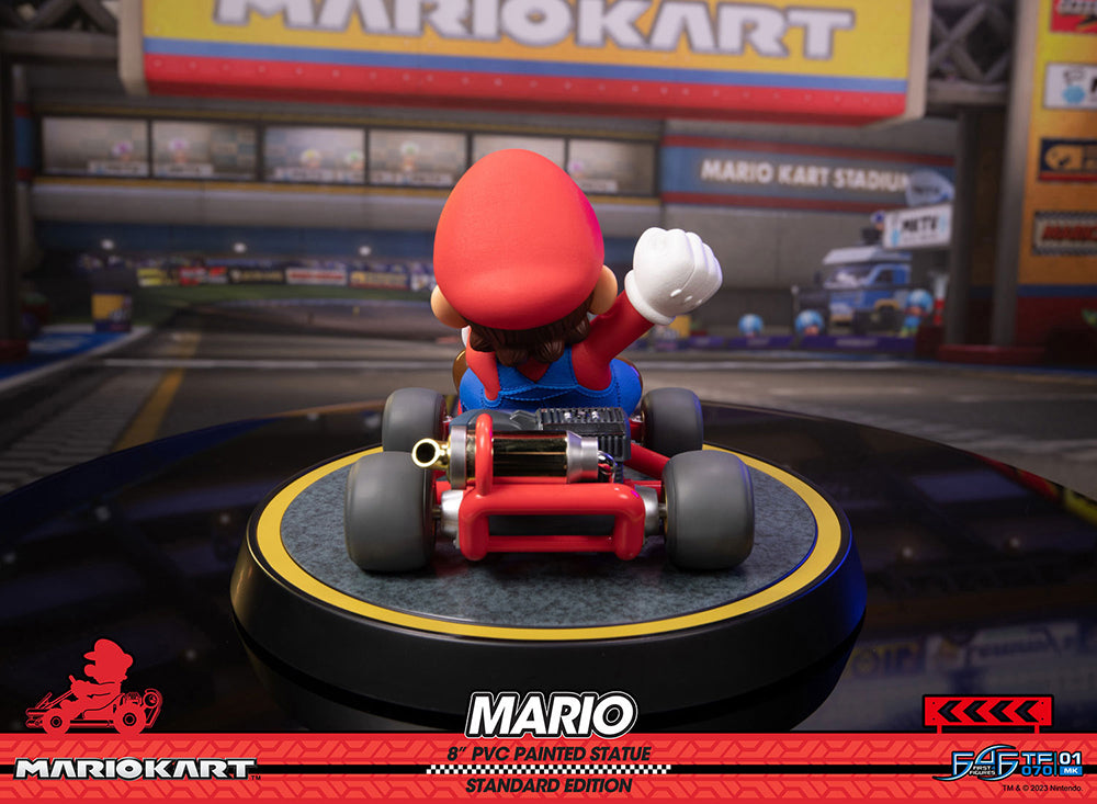 Mario Kart - Estatua pintada de PVC de Mario - PRÓXIMAMENTE