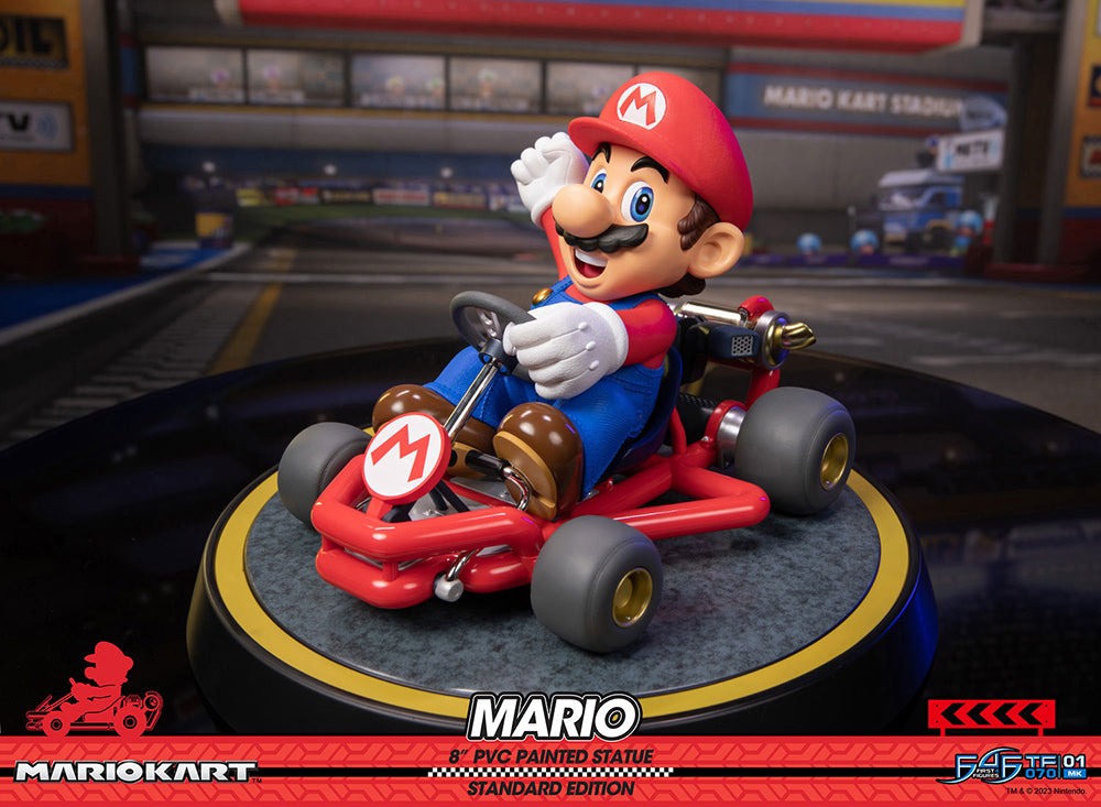 Mario Kart - Estatua pintada de PVC de Mario - PRÓXIMAMENTE