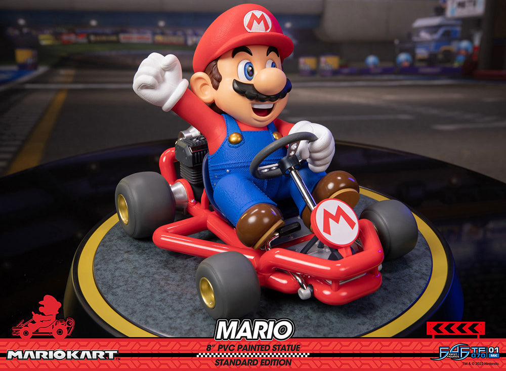 Mario Kart - Estatua pintada de PVC de Mario - PRÓXIMAMENTE