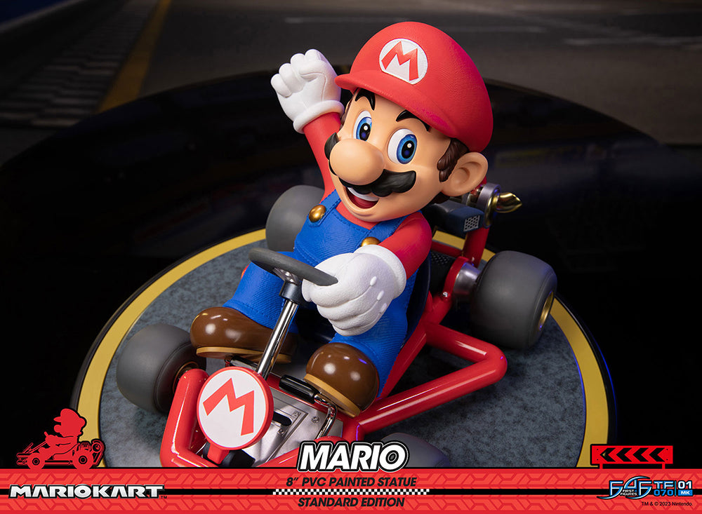 Mario Kart - Estatua pintada de PVC de Mario - PRÓXIMAMENTE