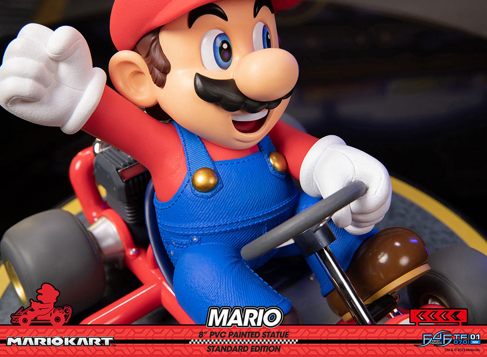 Mario Kart - Estatua pintada de PVC de Mario - PRÓXIMAMENTE