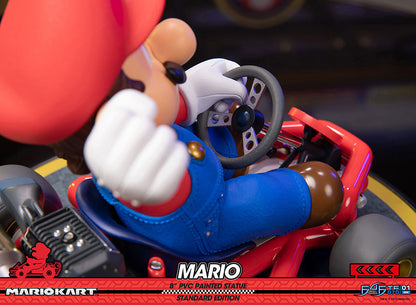 Mario Kart - Estatua pintada de PVC de Mario - PRÓXIMAMENTE