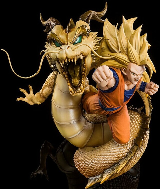 Dragon Ball Z Figuarts ZERO Super Saiyan 3 Son Goku 8.6-Inch Statue [Dragon Fist Explosion] Figure Super Anime Store 