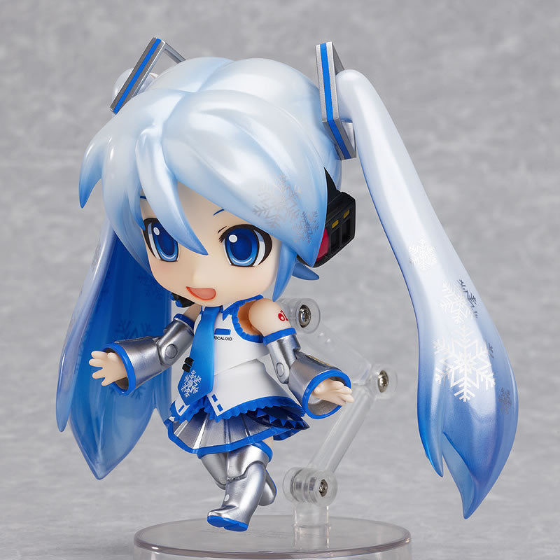 Character Vocal Series 01: Hatsune Miku Nendoroid 150 Snow Miku: Snow Playtime Edition Figure (ねんどろいど ゆきみく たのしいゆきあそび・えでぃしょん) Super Anime Store 