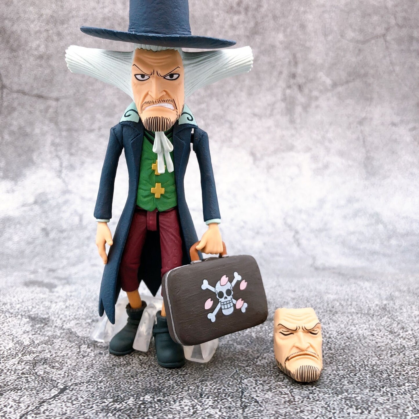One Piece Cry Heart Dr. Hiriluk Figure (Japanese Version)